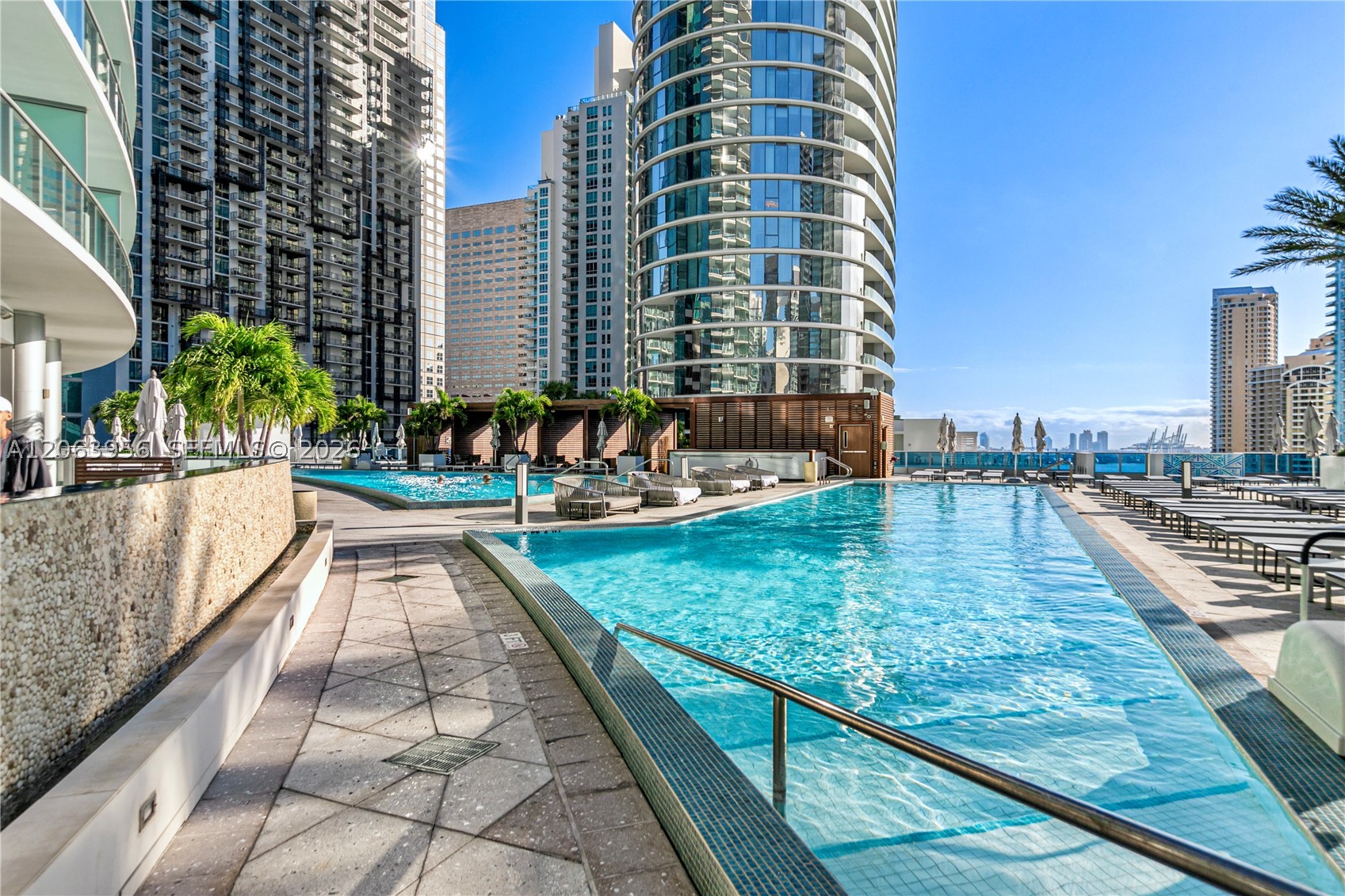 image Epic Residences13
