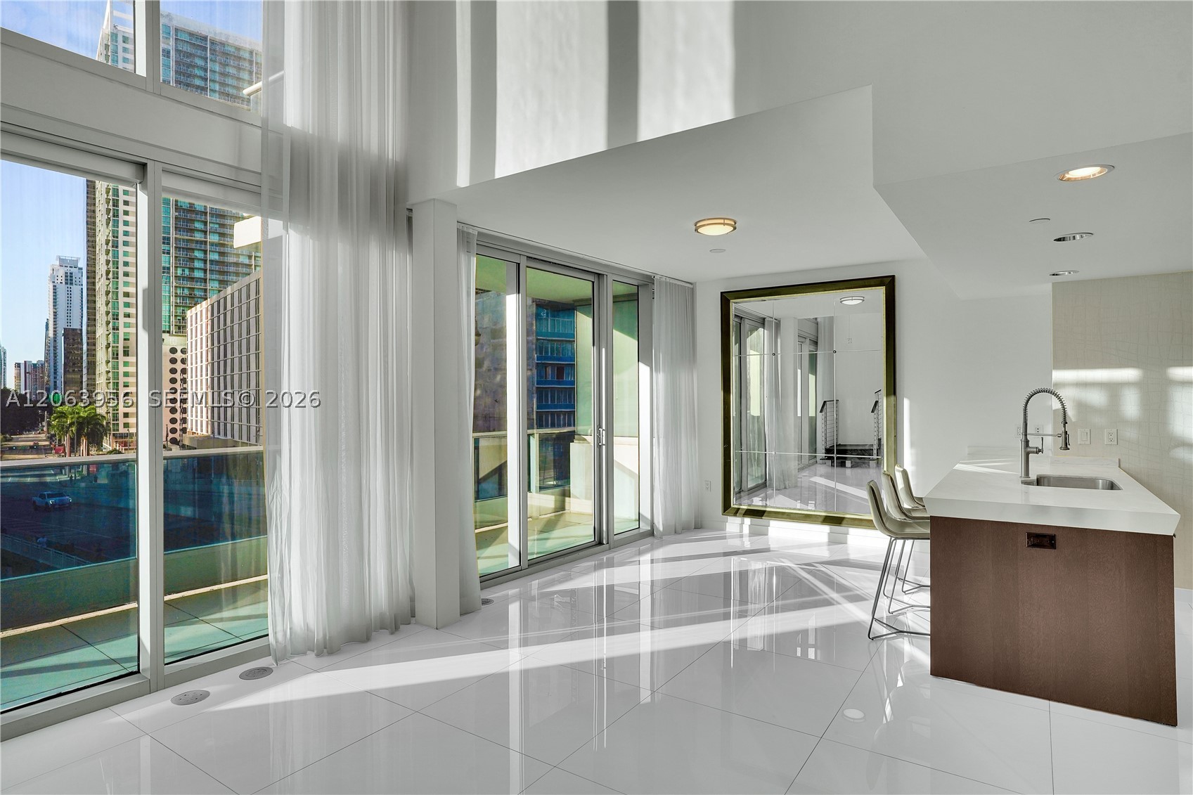 image Epic Residences14