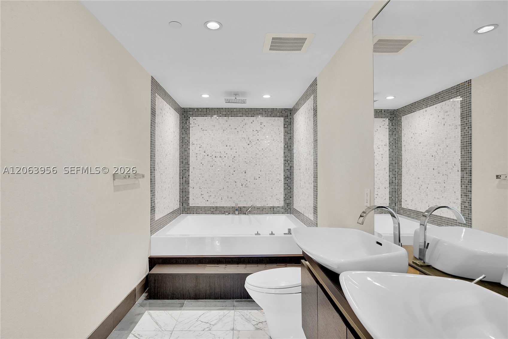 image Epic Residences19