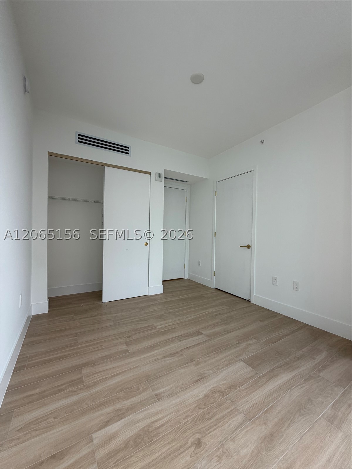 image The Standard Residences Midtown Miami15