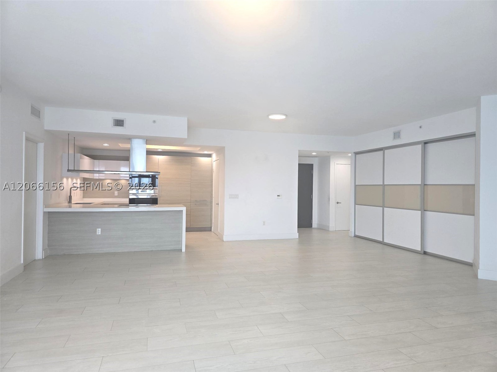 image Marina Palms Residences N9