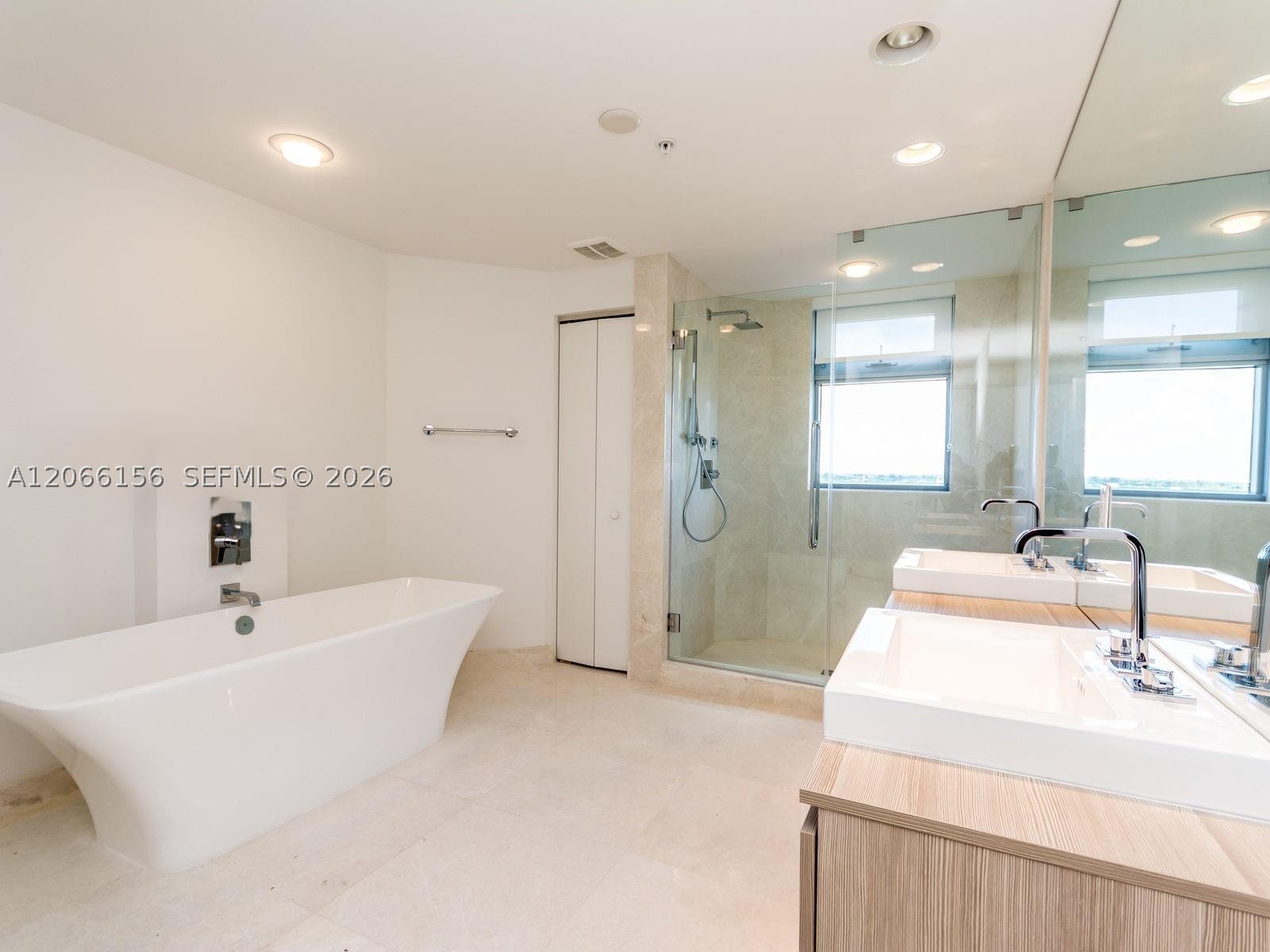 image Marina Palms Residences N10
