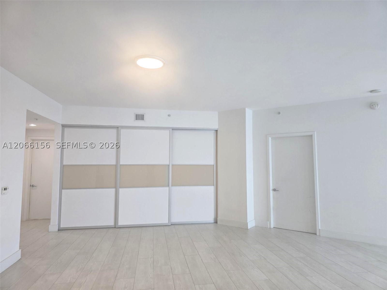 image Marina Palms Residences N6