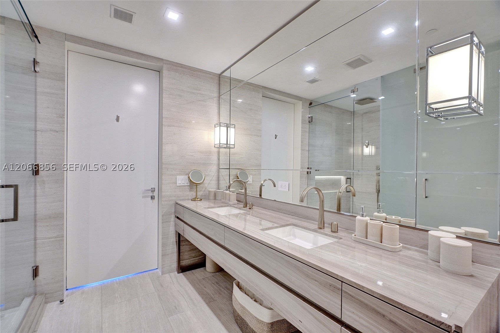 image Residences by Armani Casa18