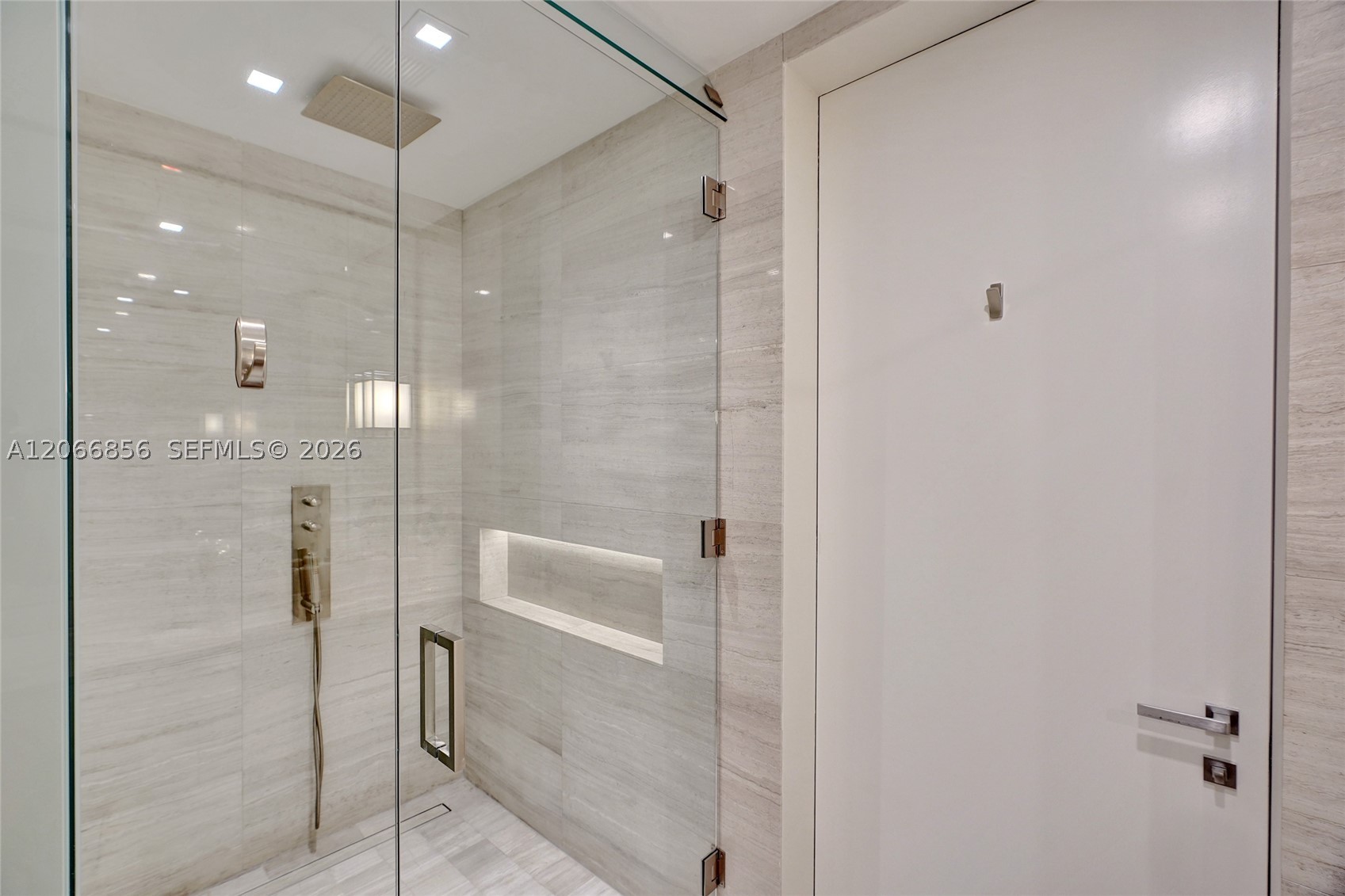 image Residences by Armani Casa19