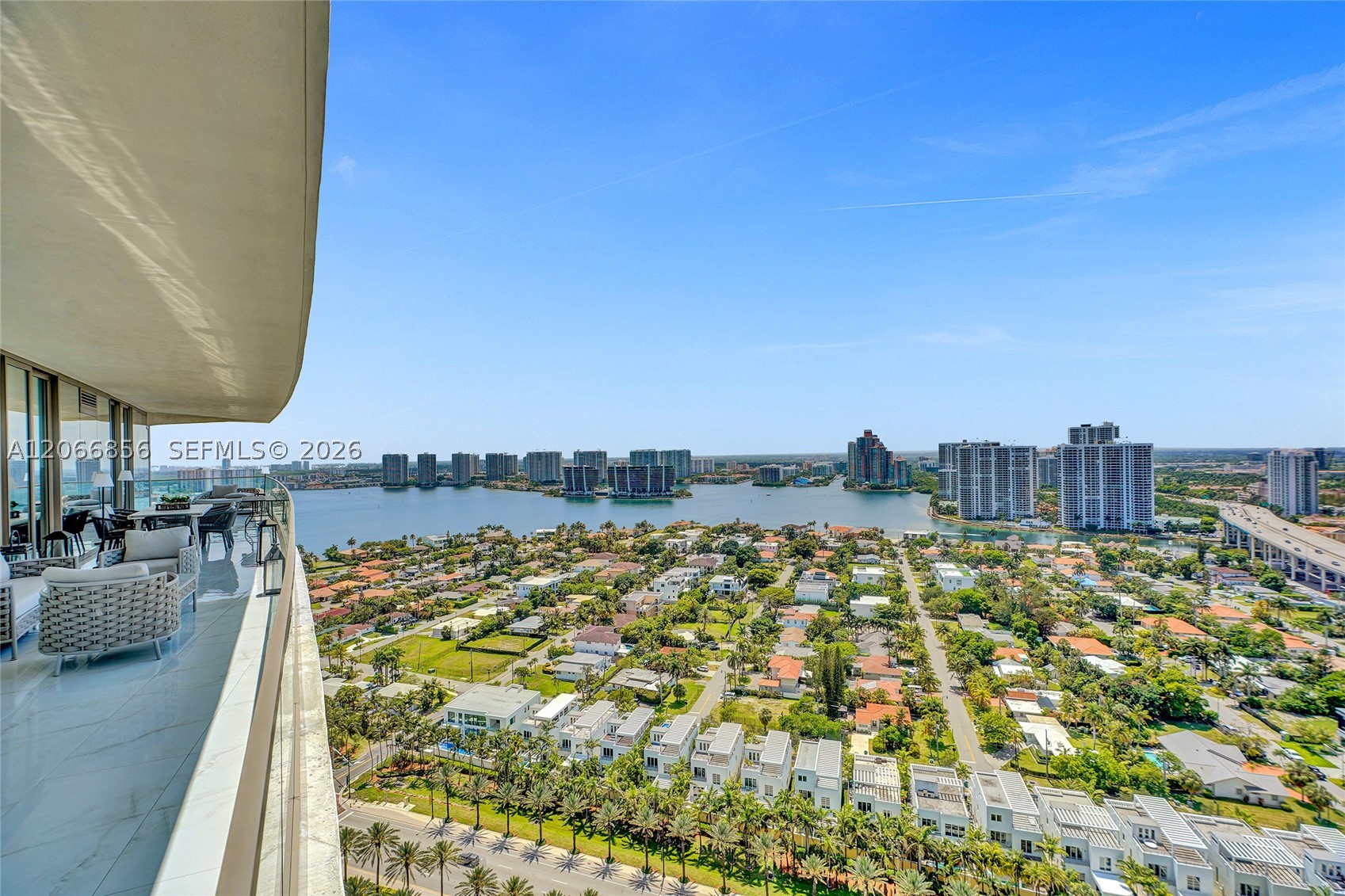 image Residences by Armani Casa31