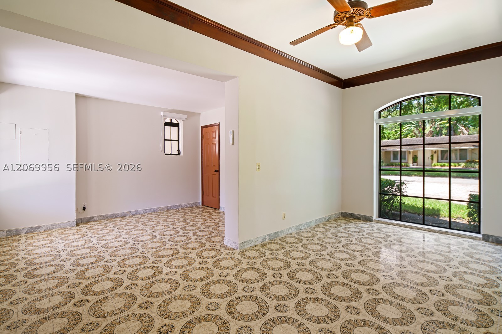 4128 Pinta Ct Coral Gables, FL 33146