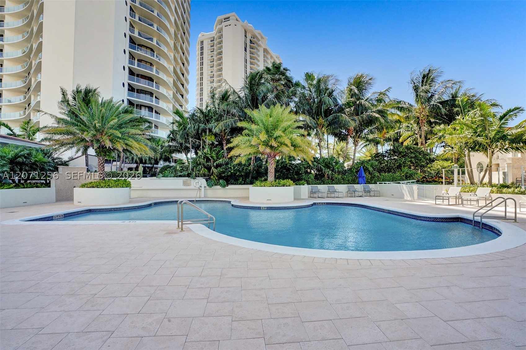 3000 Island Blvd #1201 Aventura, FL 33160