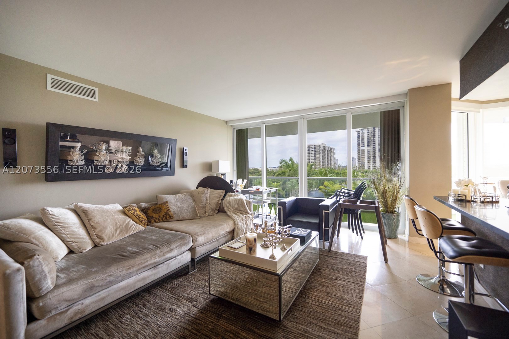 7000 Island Blvd #608