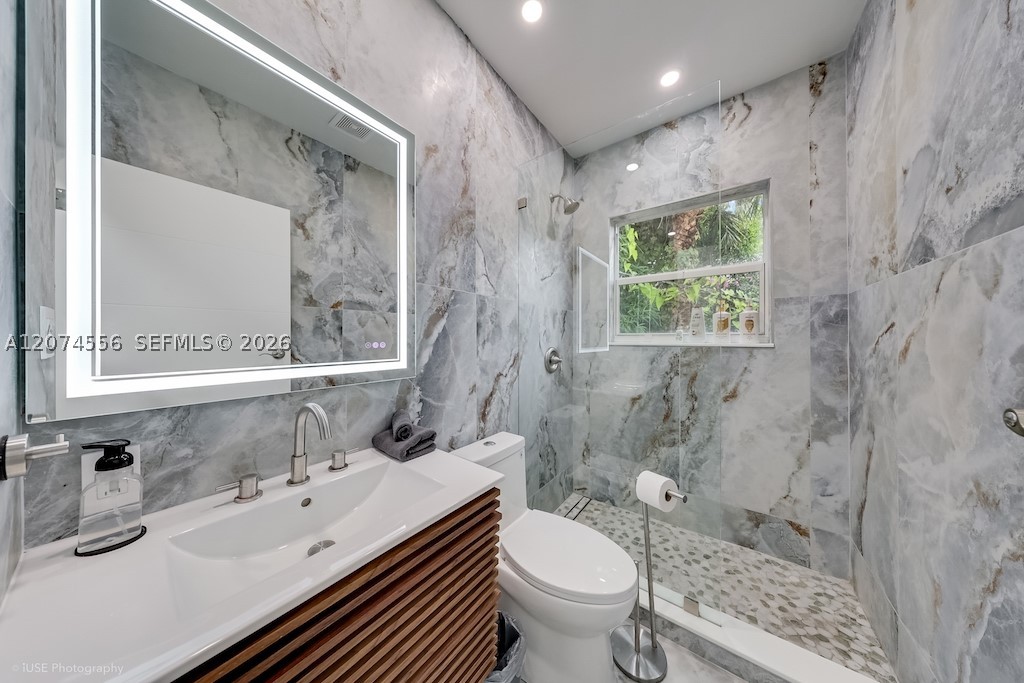 46 NE 43rd St Miami, FL 33137