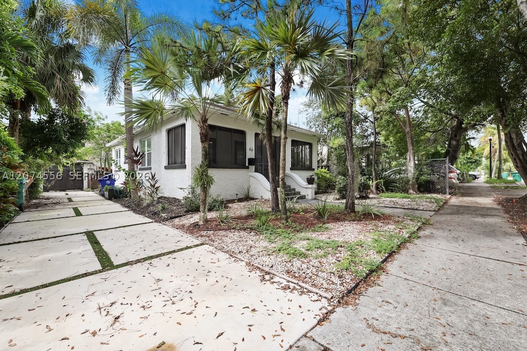 46 NE 43rd St Miami, FL 33137