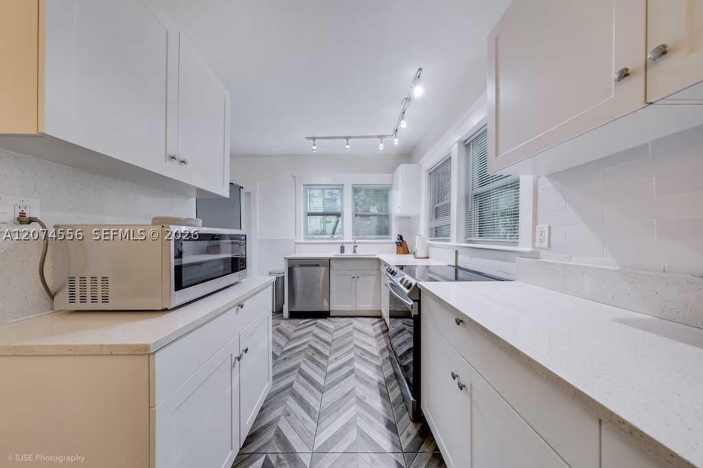 46 NE 43rd St Miami, FL 33137