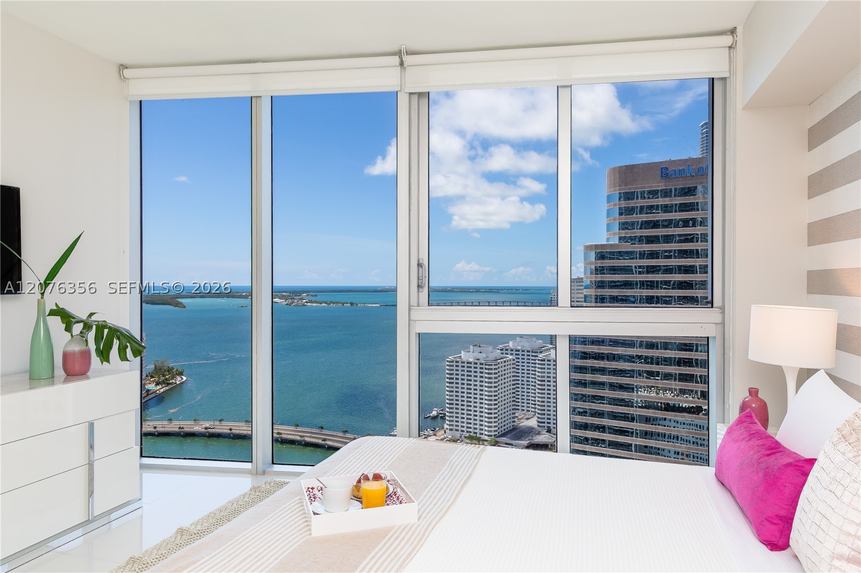 485 Brickell Ave #3410 Miami, FL 33131