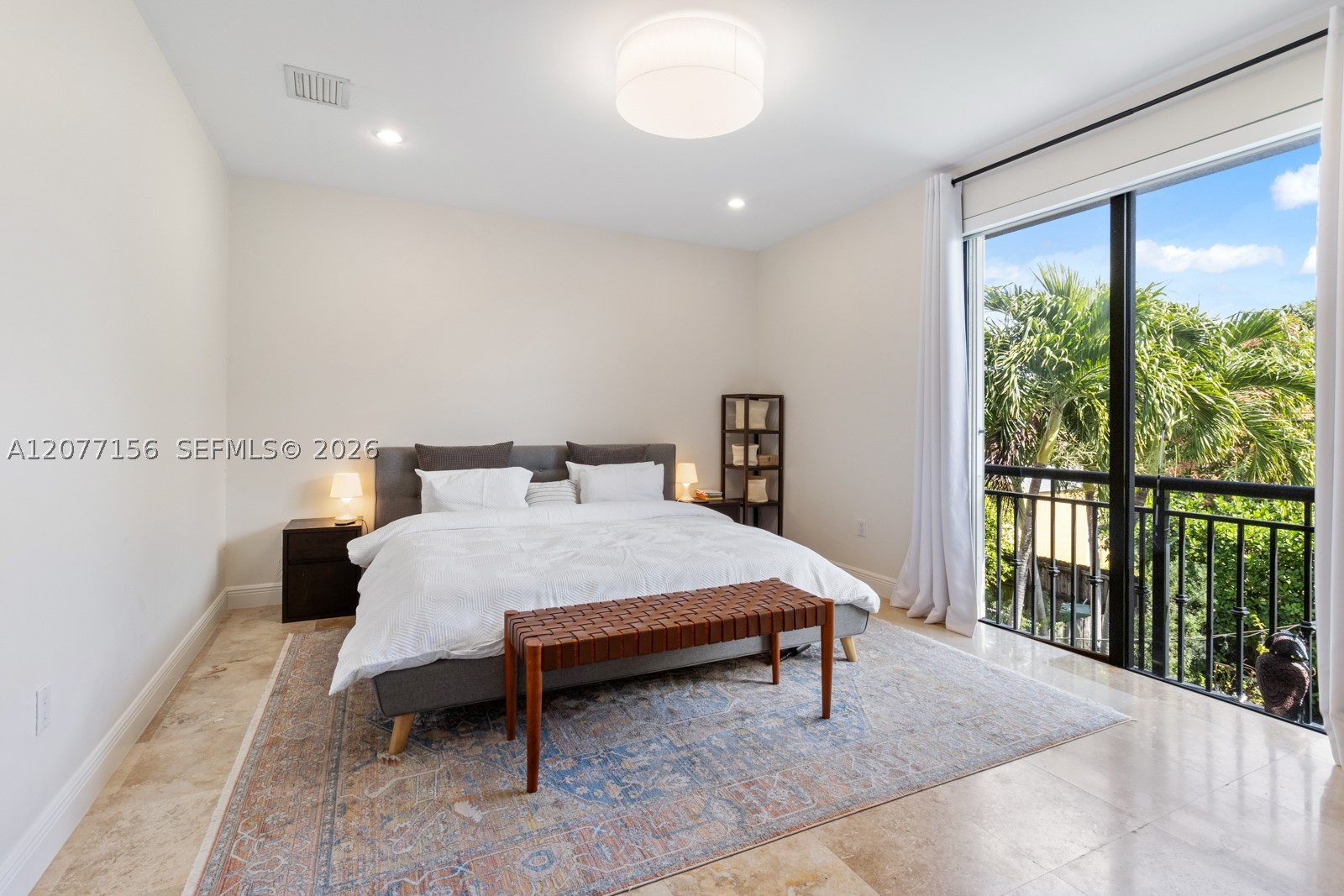 1211 SW 14th Ave #1211 Miami, FL 33135