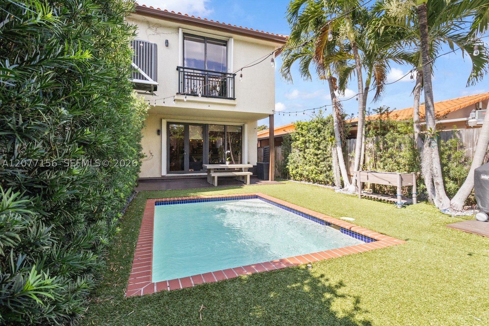 1211 SW 14th Ave #1211 Miami, FL 33135