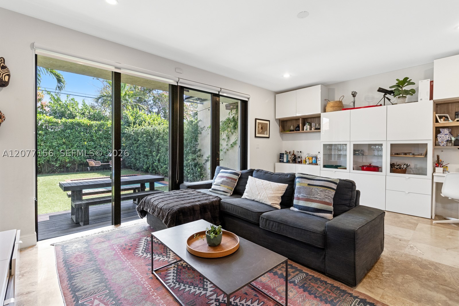 1211 SW 14th Ave #1211 Miami, FL 33135