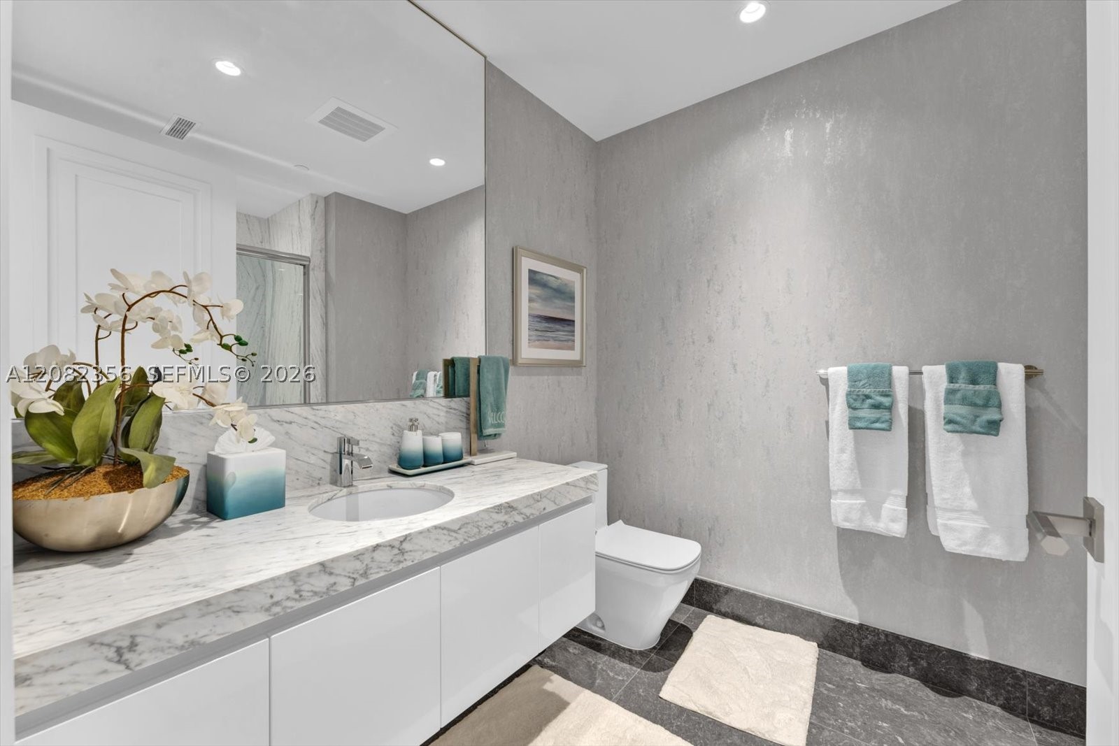 17901 Collins Ave #802 Sunny Isles Beach, FL 33160