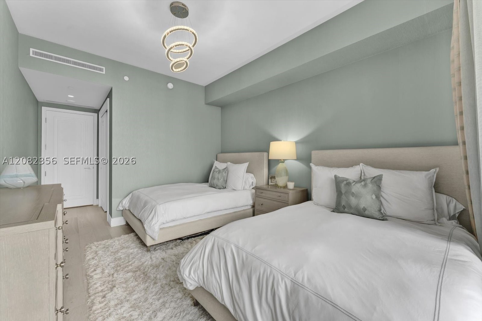 17901 Collins Ave #802 Sunny Isles Beach, FL 33160