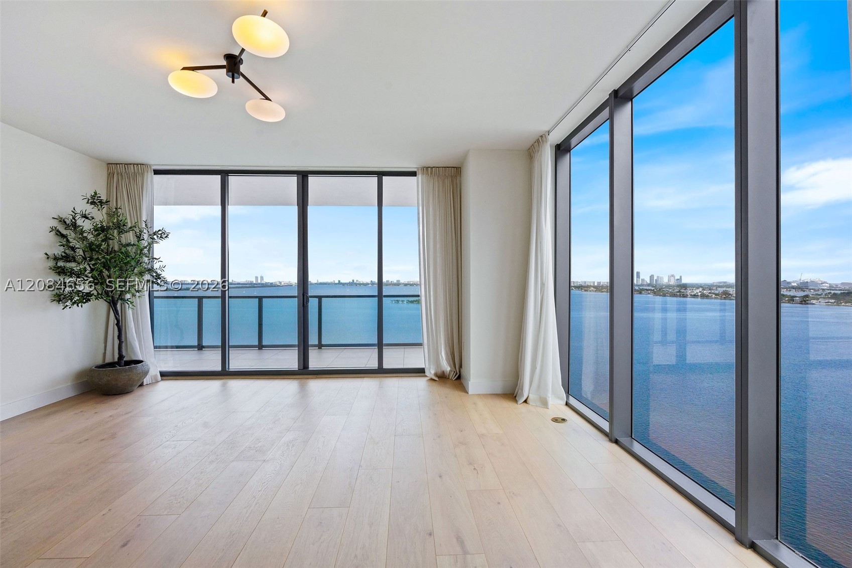 image Elysee Miami2