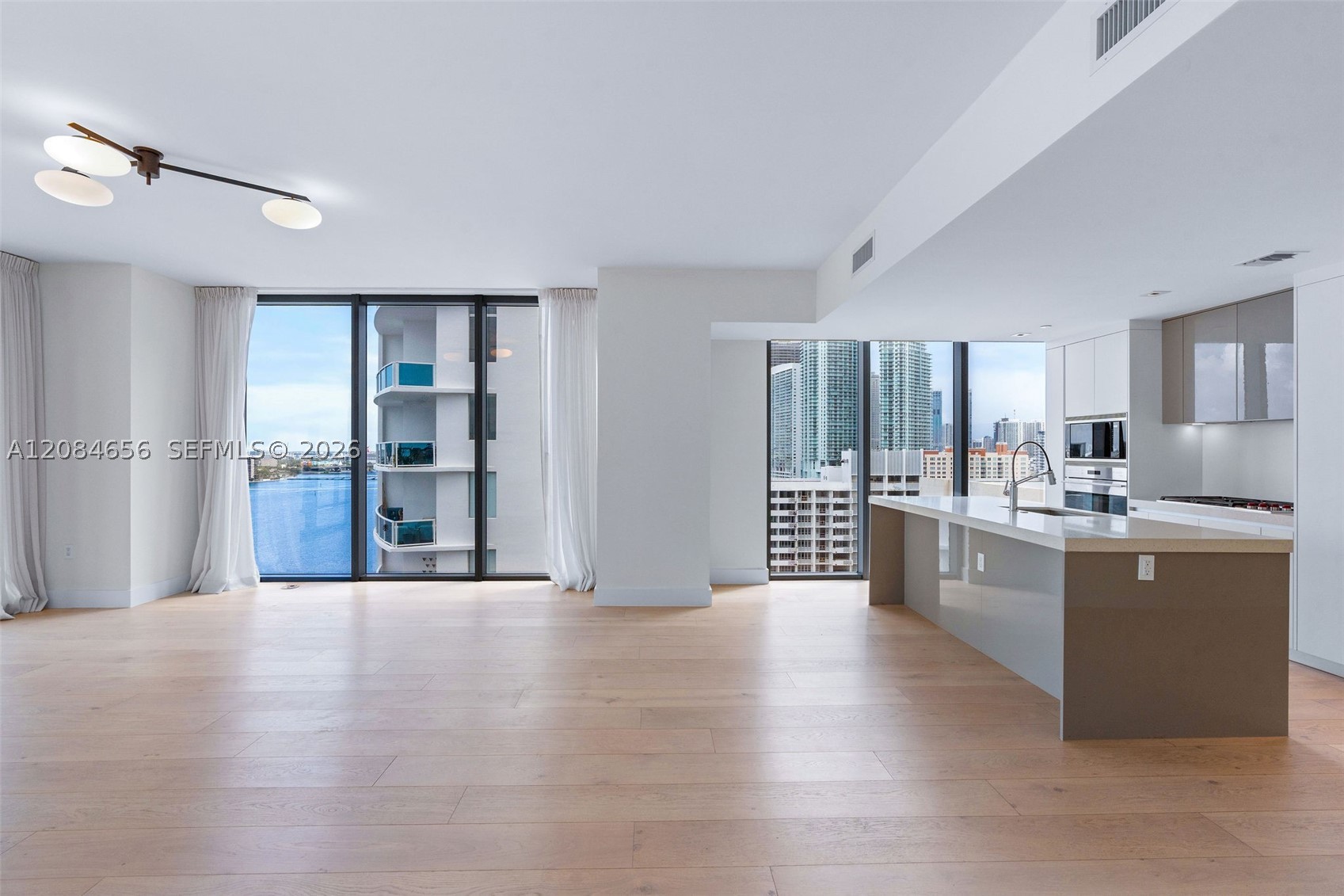 image Elysee Miami3