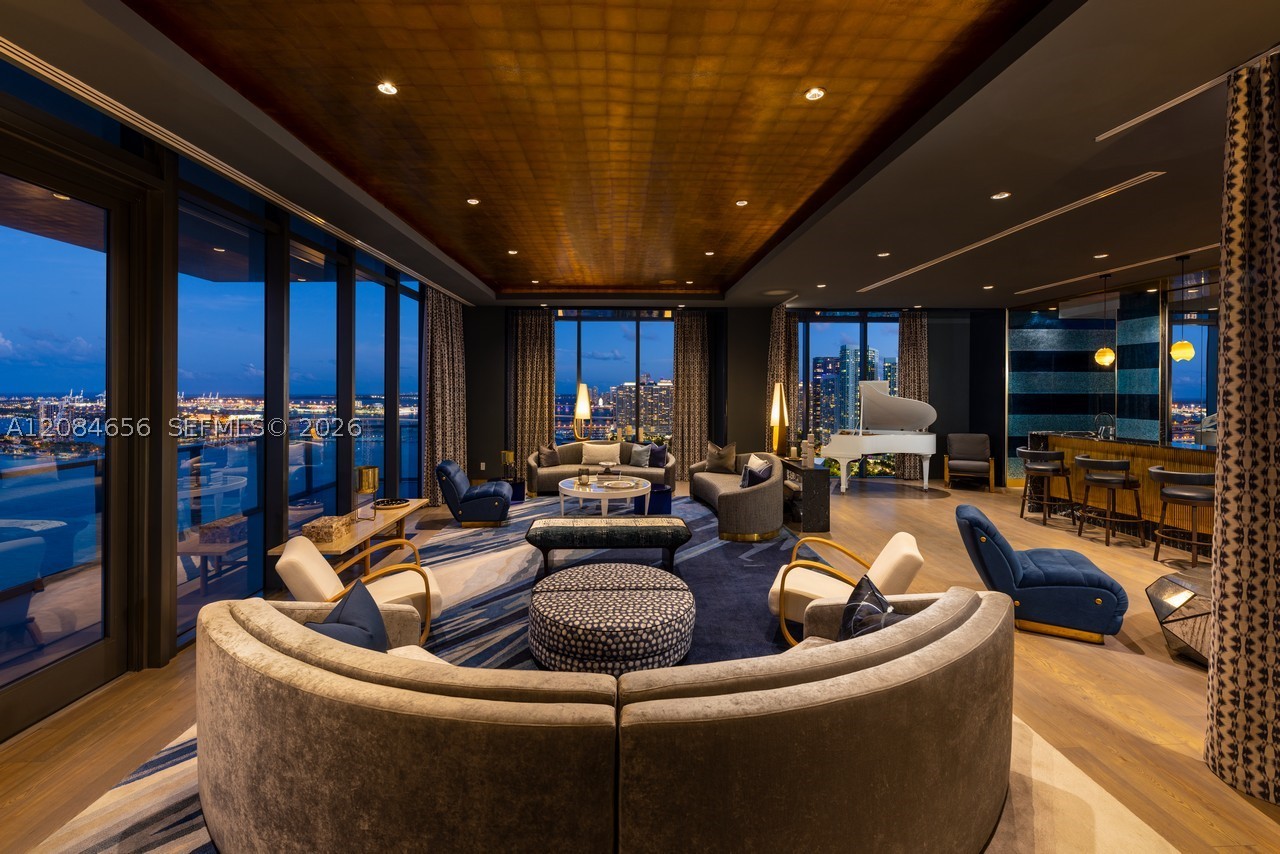 image Elysee Miami44
