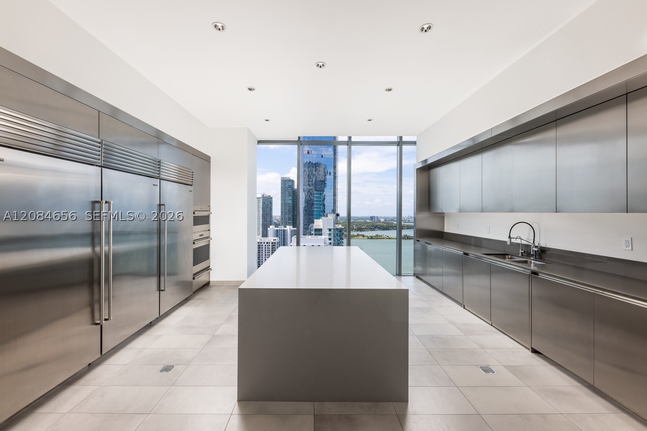 image Elysee Miami48