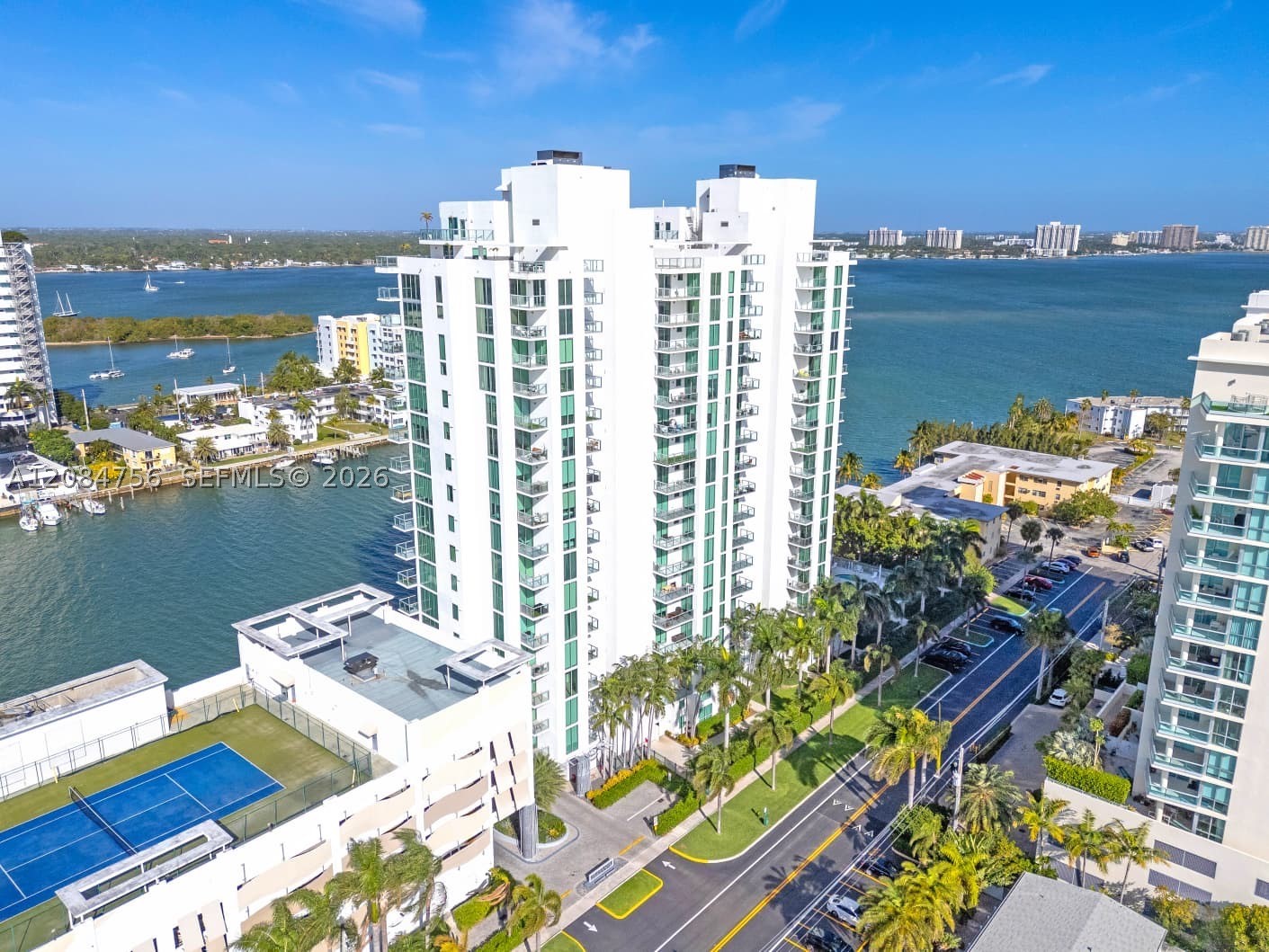 image Eloquence on the Bay33