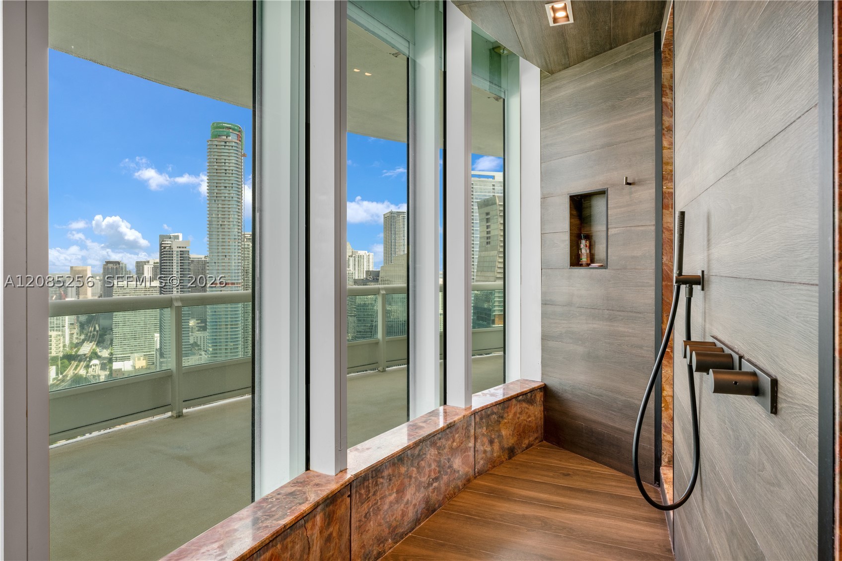 1643 Brickell Ave #PH4901 Miami, FL 33129