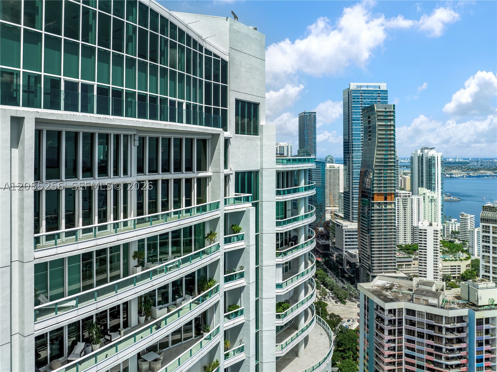 1643 Brickell Ave #PH4901 Miami, FL 33129
