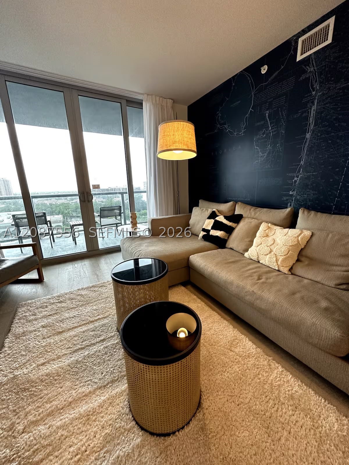 image Beachwalk Condominium13
