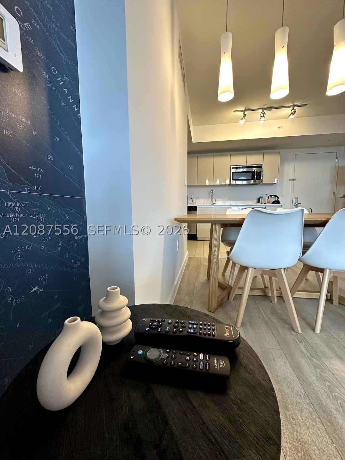image Beachwalk Condominium20