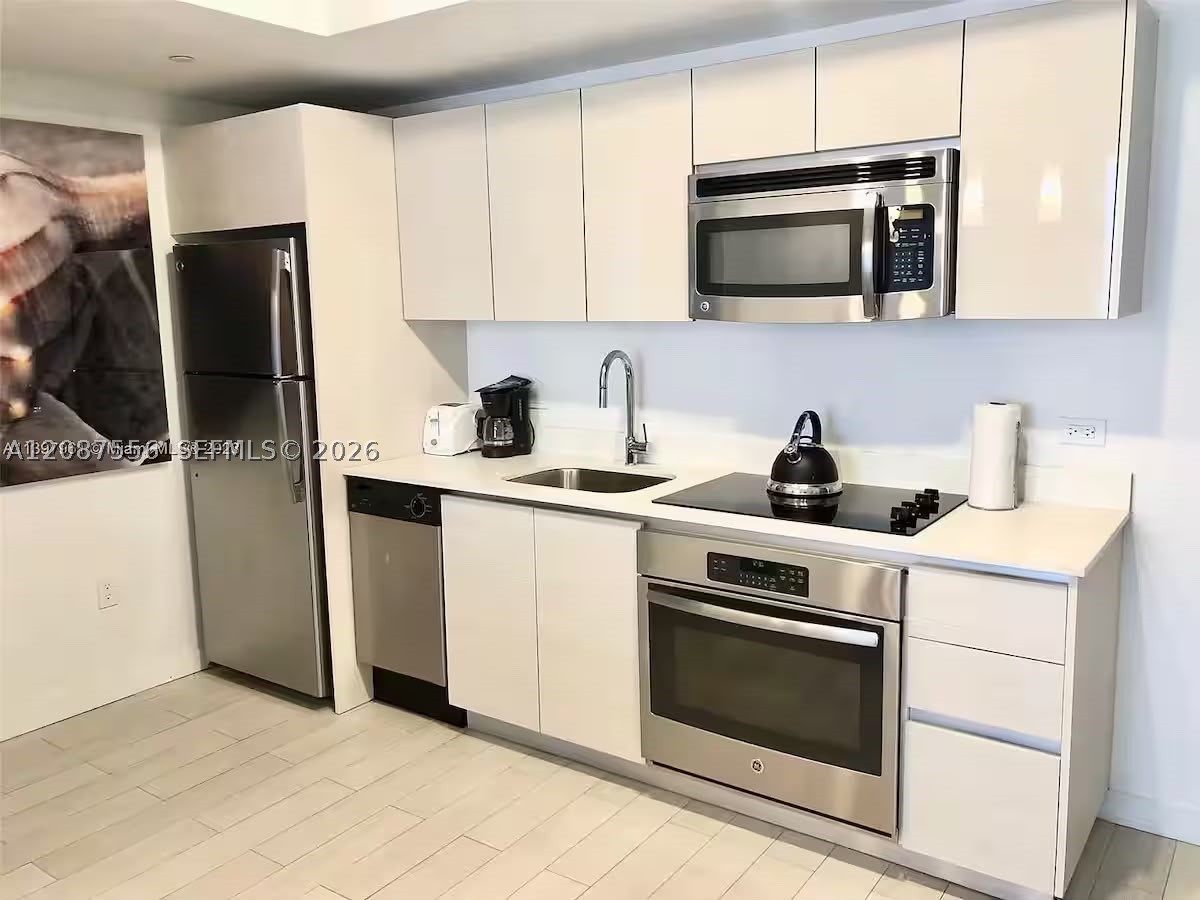 image Beachwalk Condominium23