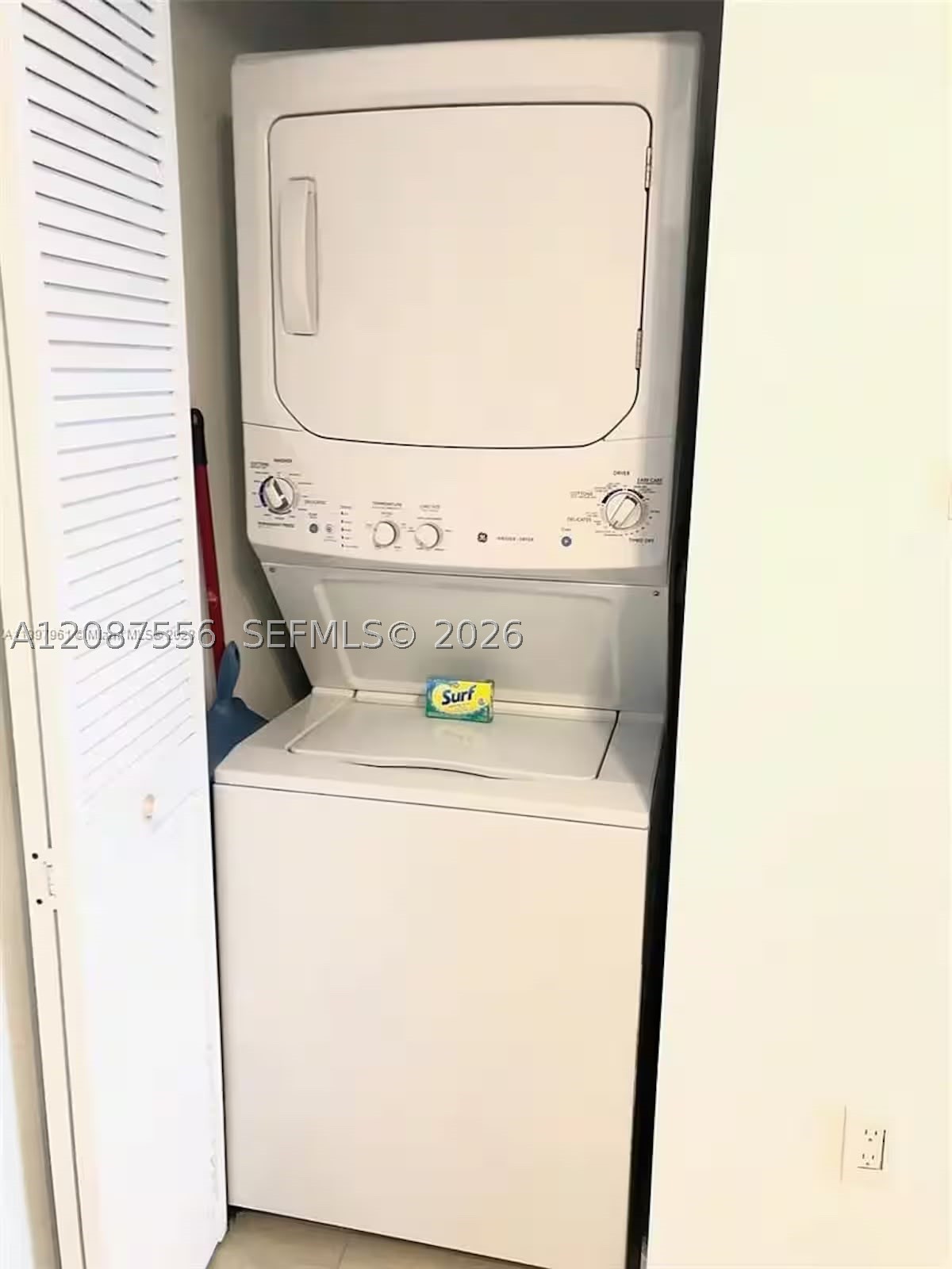 image Beachwalk Condominium28