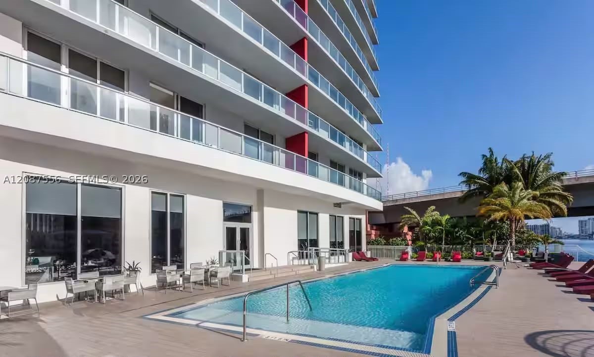 image Beachwalk Condominium41
