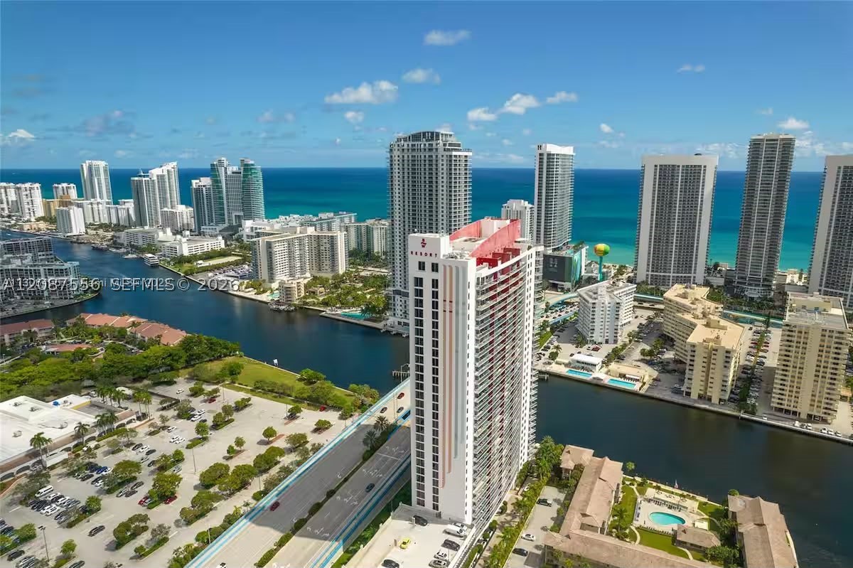 image Beachwalk Condominium47