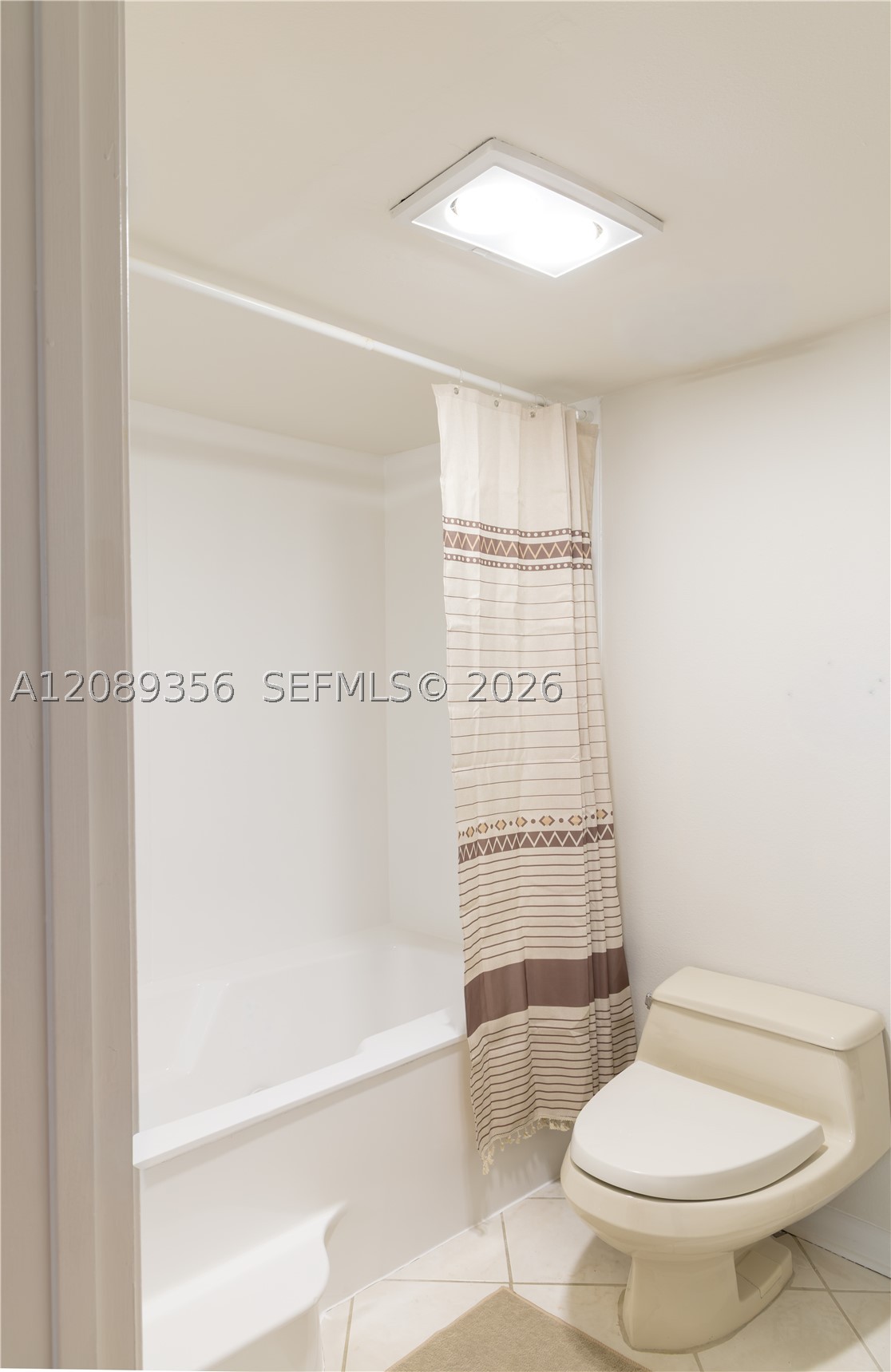 image Brickell Key One13