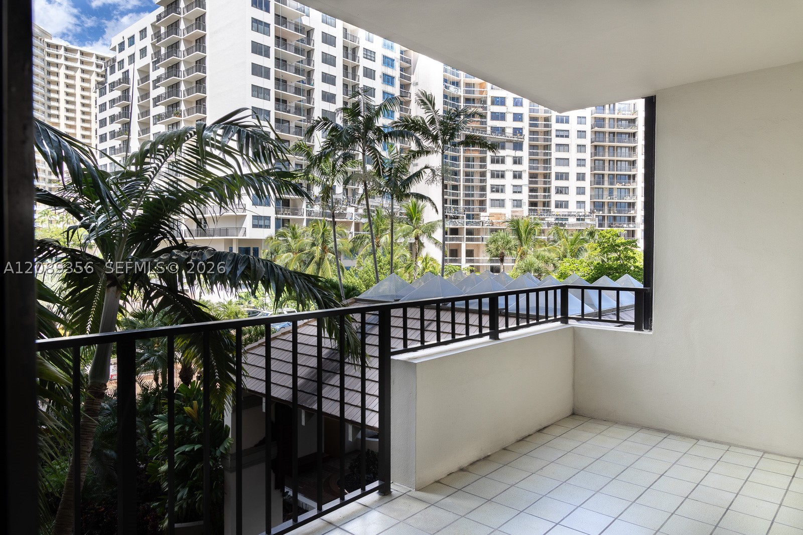 image Brickell Key One7