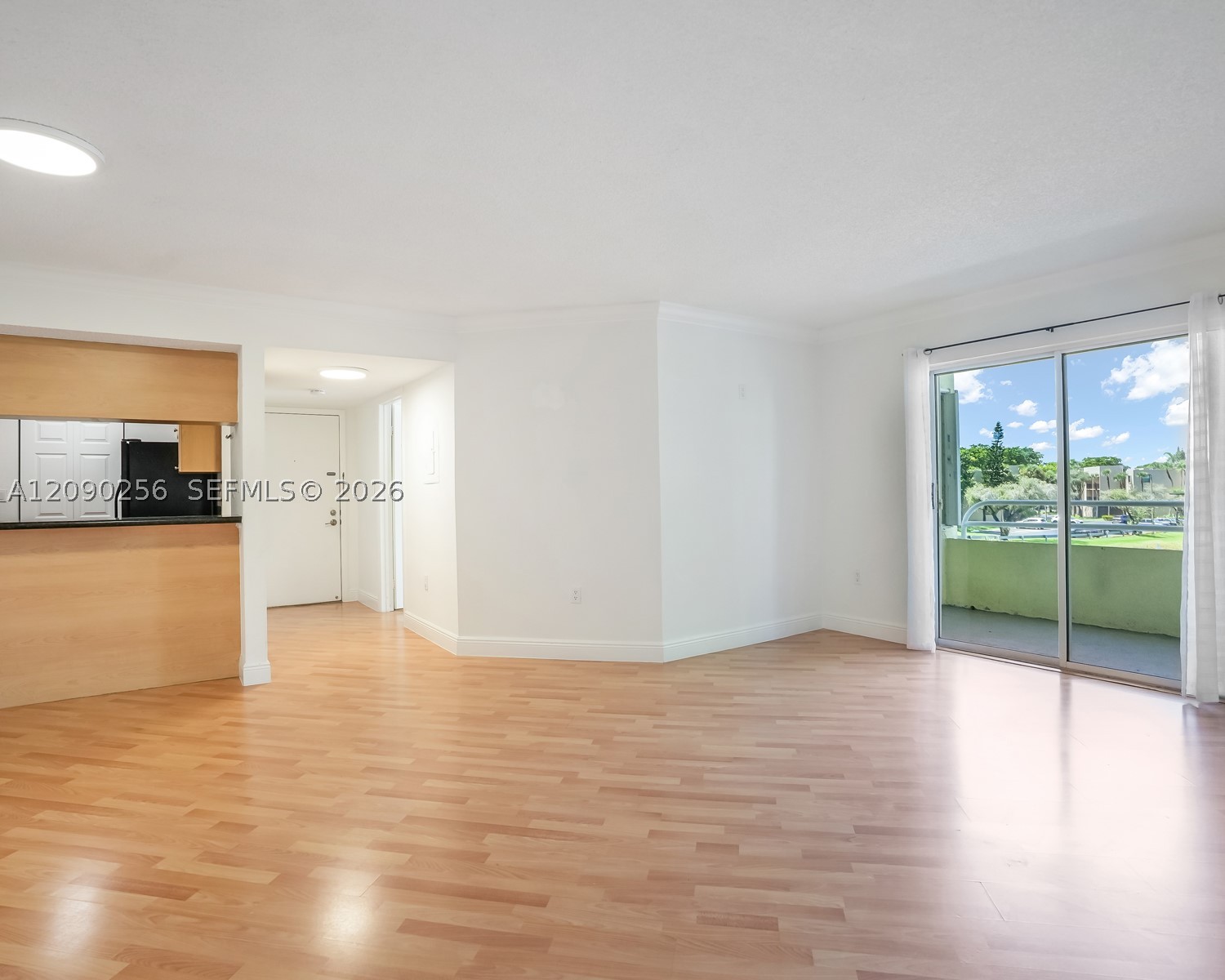 10765 SW 108th Ave #305