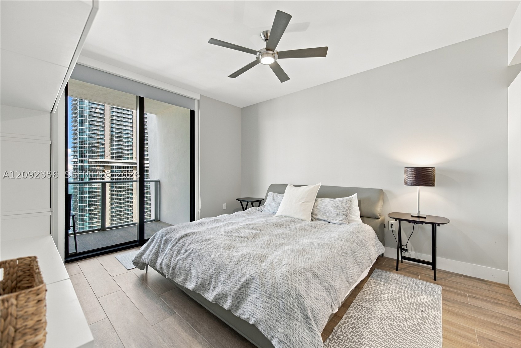 image 1010 Brickell14