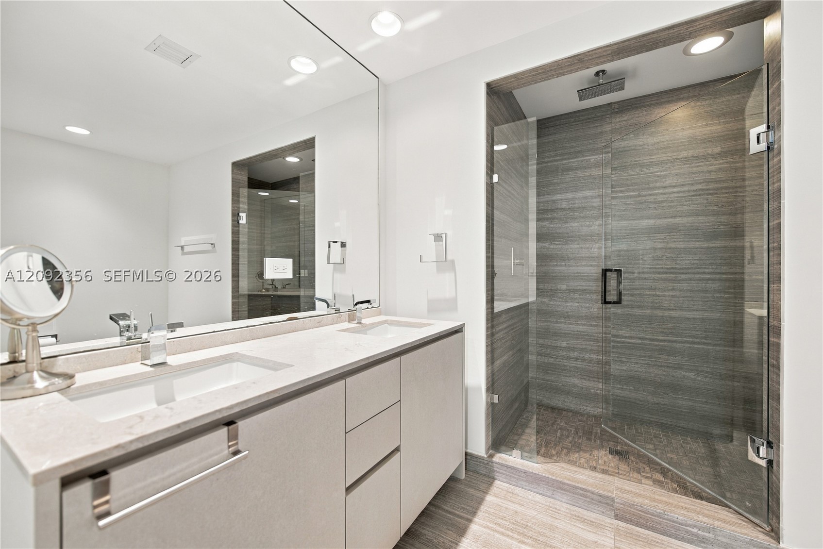 image 1010 Brickell16