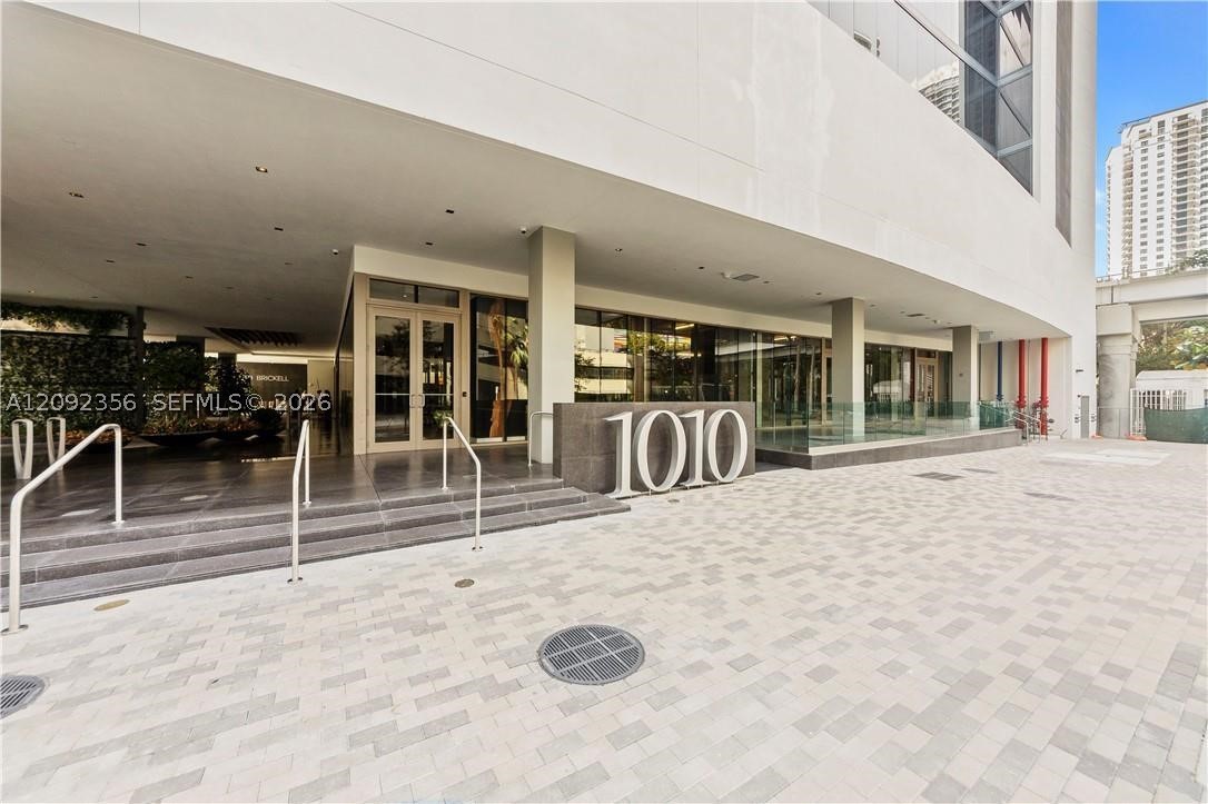 image 1010 Brickell46