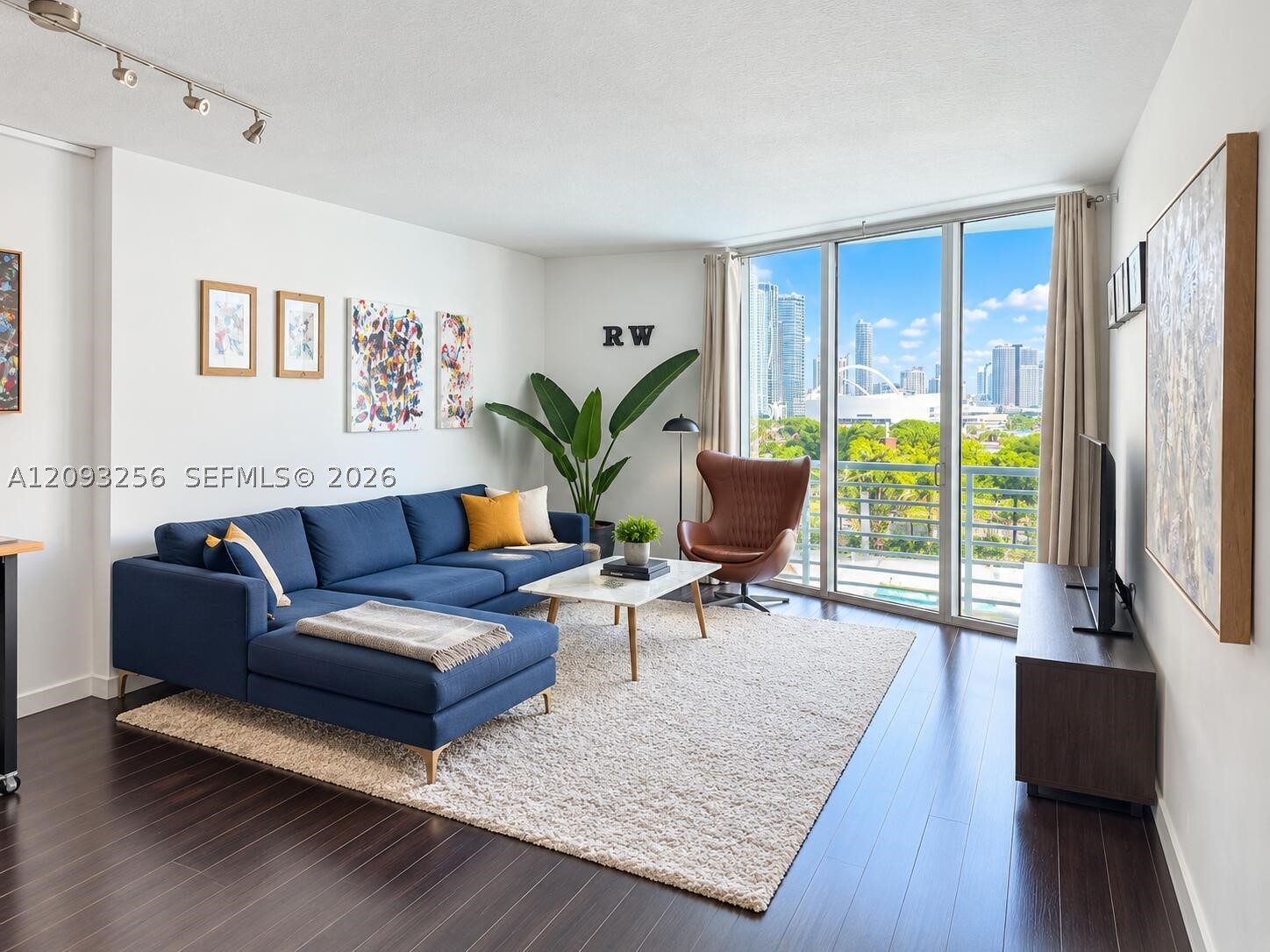 325 S Biscayne Blvd #1424