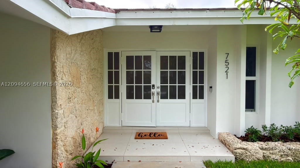 7521 SW 175th St Palmetto Bay, FL 33157
