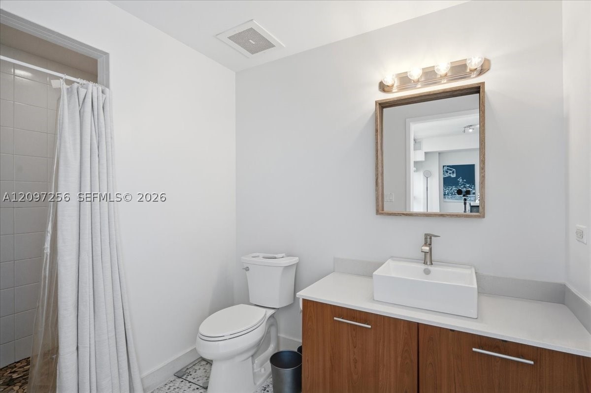 image 4 Midtown16