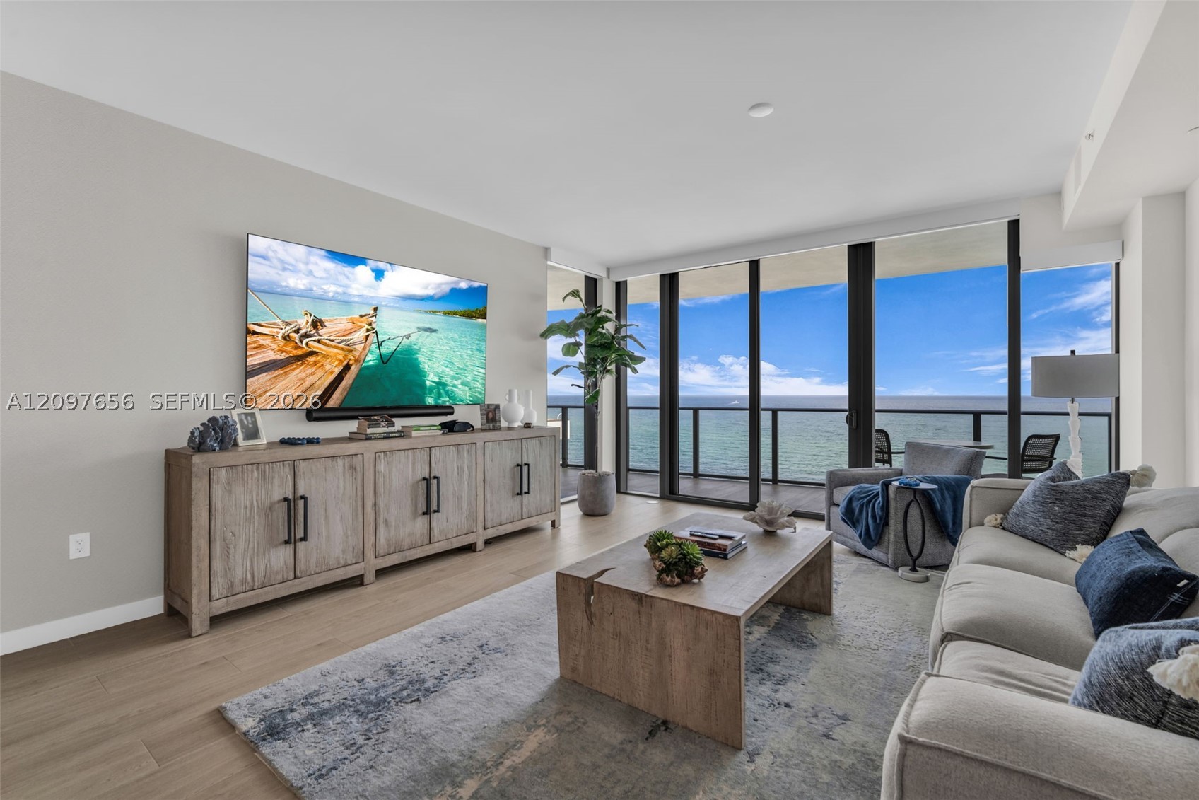 1116 N Ocean Blvd #906 Pompano Beach, FL 33062