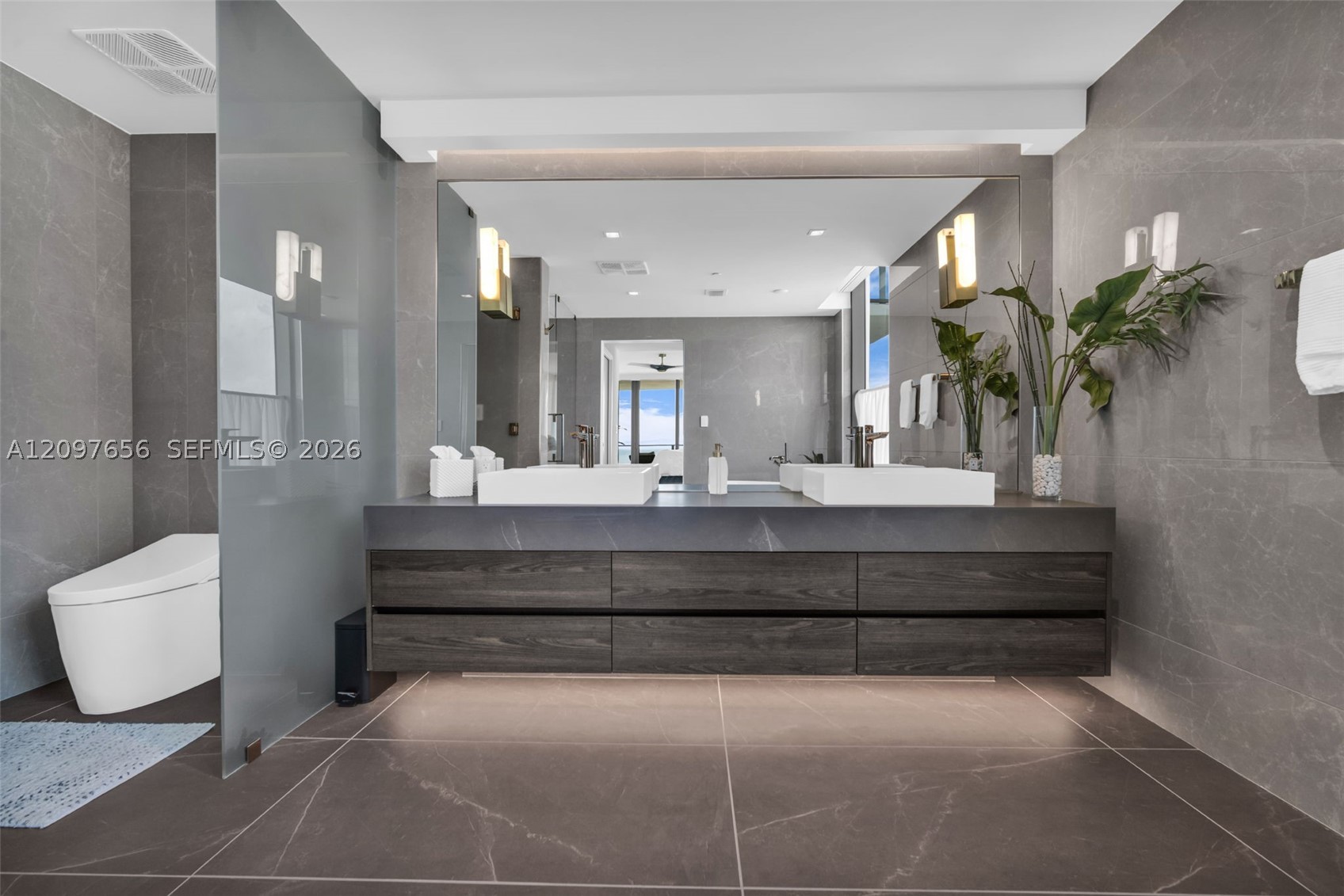 1116 N Ocean Blvd #906 Pompano Beach, FL 33062