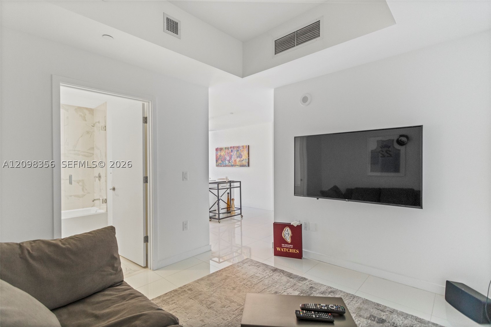 851 NE 1st Ave #3707 Miami, FL 33132