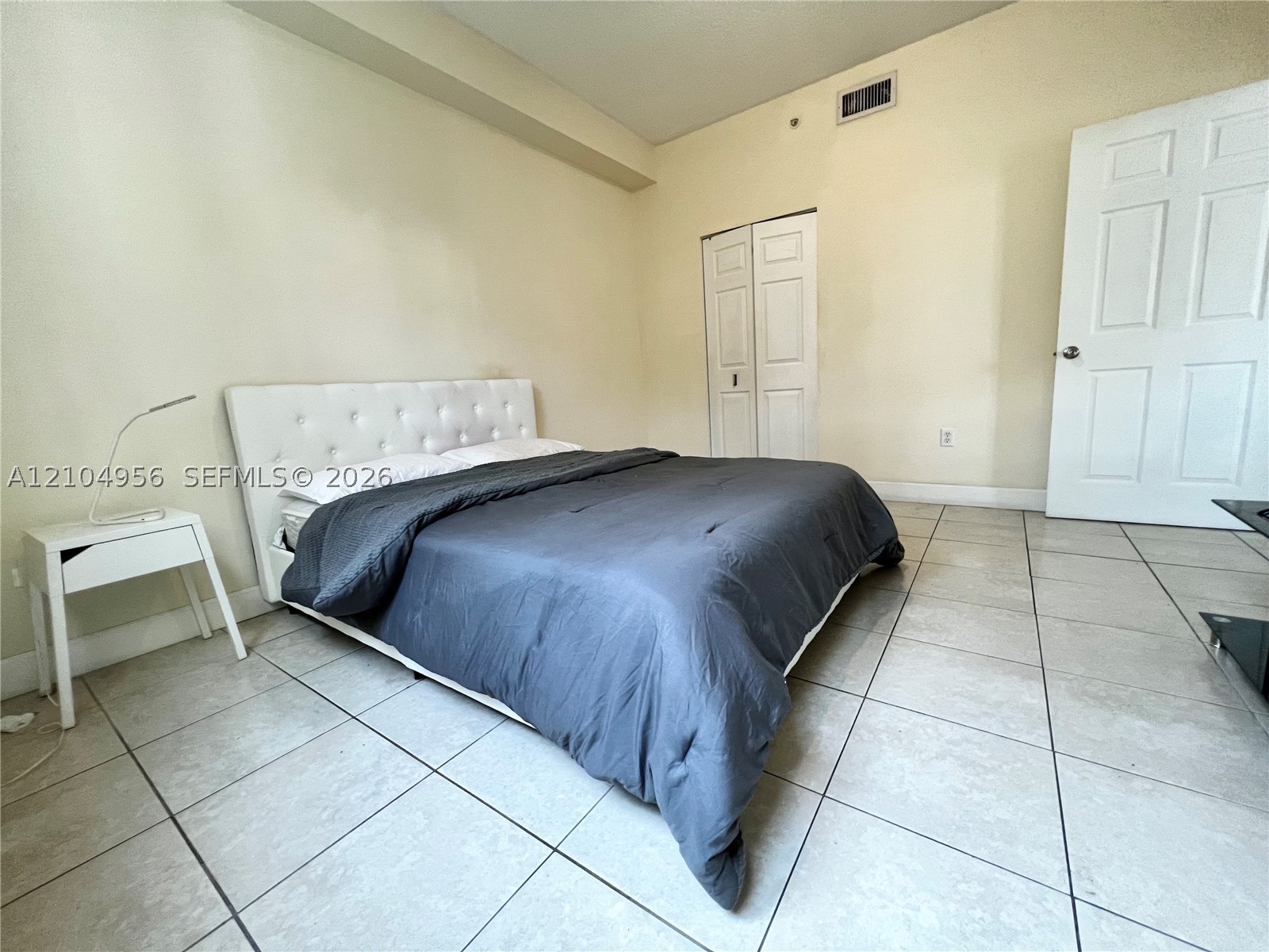 275 NE 18th St #305 Miami, FL 33132