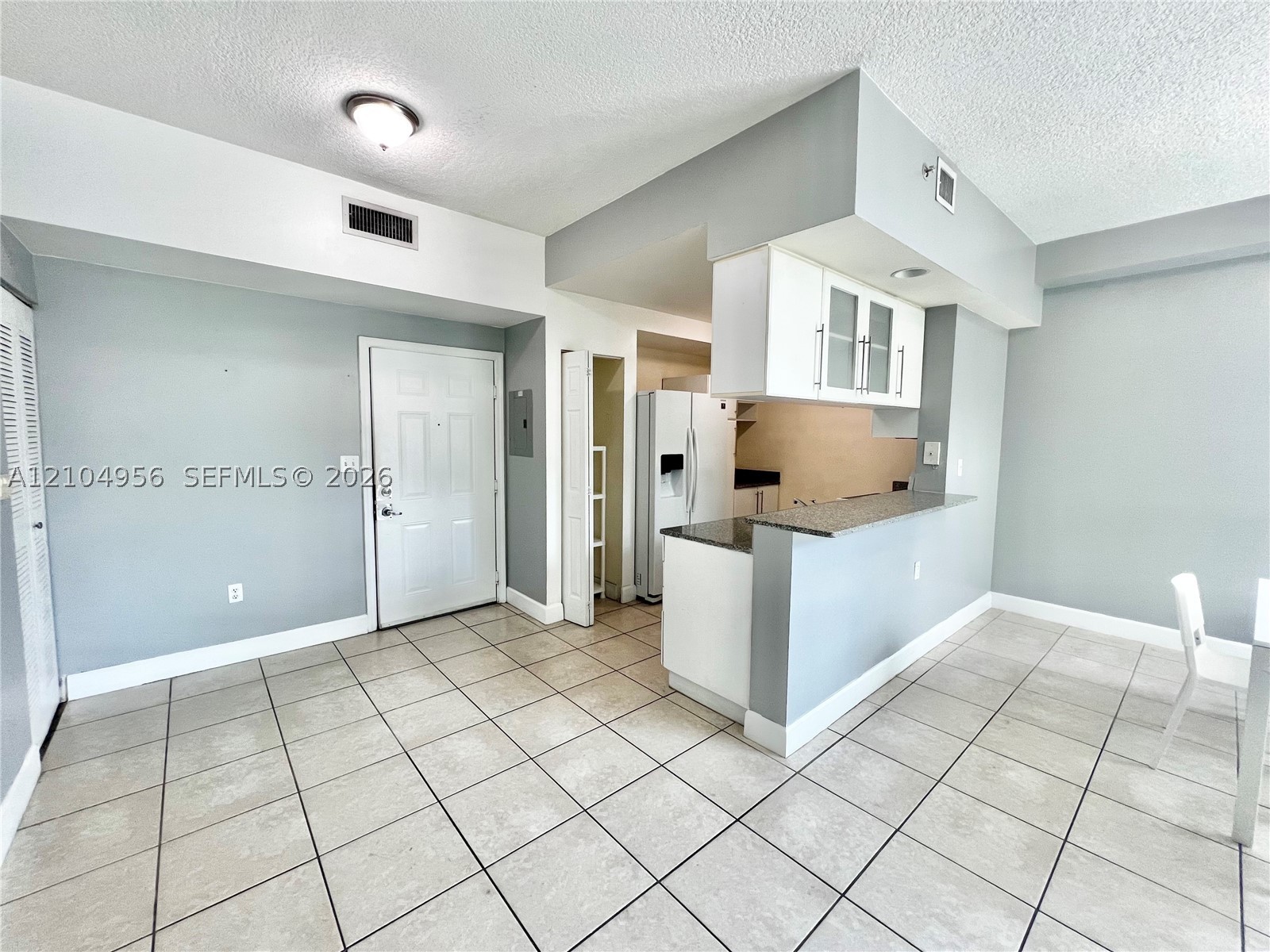 275 NE 18th St #305 Miami, FL 33132