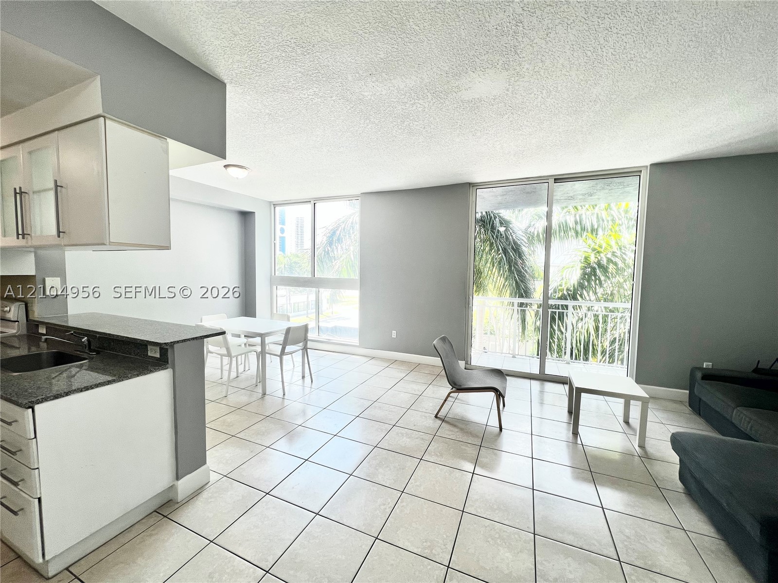 275 NE 18th St #305 Miami, FL 33132
